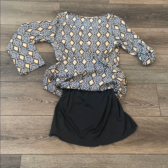 Navy & Mustard Pattern Dress - Picture 8 of 9